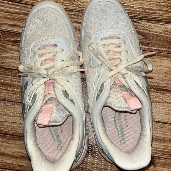 ☁️ 👟 ☁️ • 💎 👩🏼 💎• - Picture 7 of 10